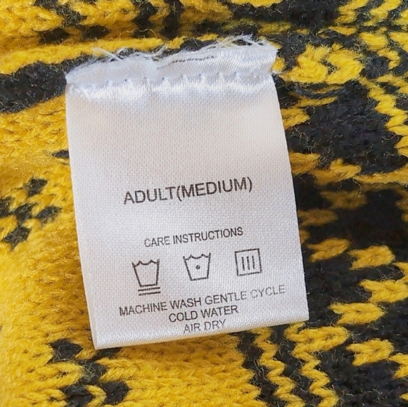 Live Nation Wu Tang Clan Sz M Yellow Black Men's Sweater Killer Bees - Picture 6 of 7